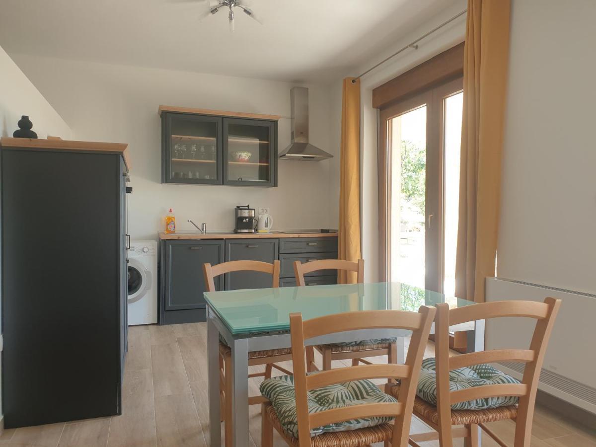 Villa Istra Divšići Екстериор снимка